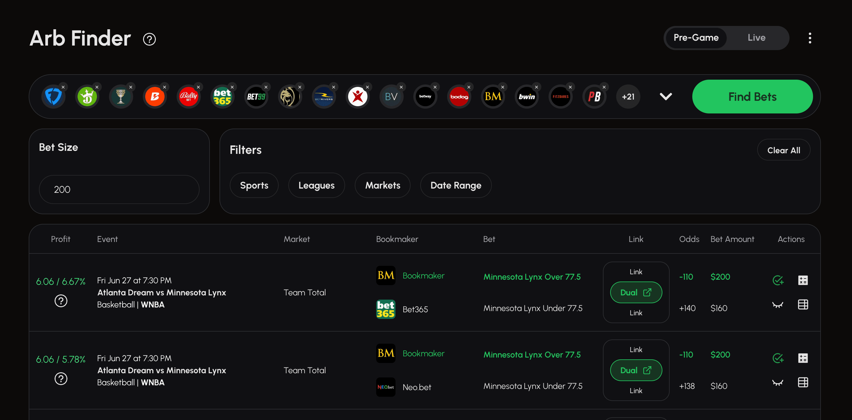 The SmartStake Arbitrage Finder dashboard showing a list of profitable arbitrage opportunities.